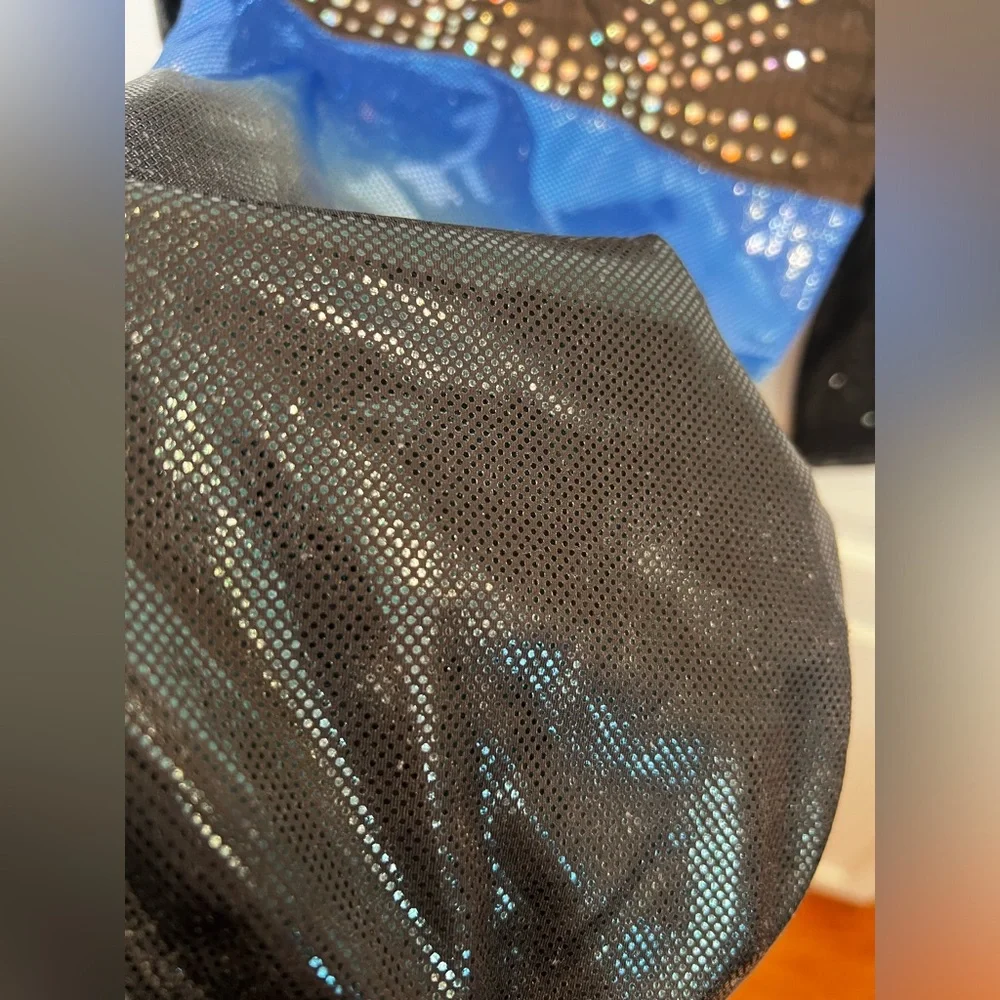 3/4 Sleeve Length Alpha Factor Competitive Gymnastics Leotard - Picture 4 of 6